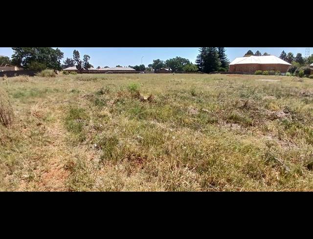 9,786M² VACANT LAND FOR SALE IN KOOKRUS